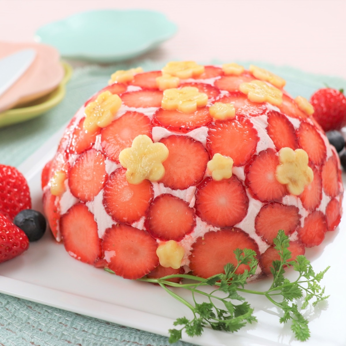 いちごの水玉ドームケーキ レシピ 作り方 By Home Made Cake 楽天レシピ いちごの水玉ドームケーキ レシピ 作り方 By Home Made Cake 楽天レシピ